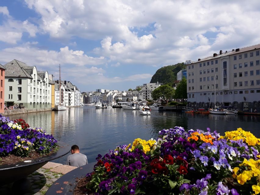 Norwegian Coastal Cities: Smartphone Audio Guide App - Key things to know before you start