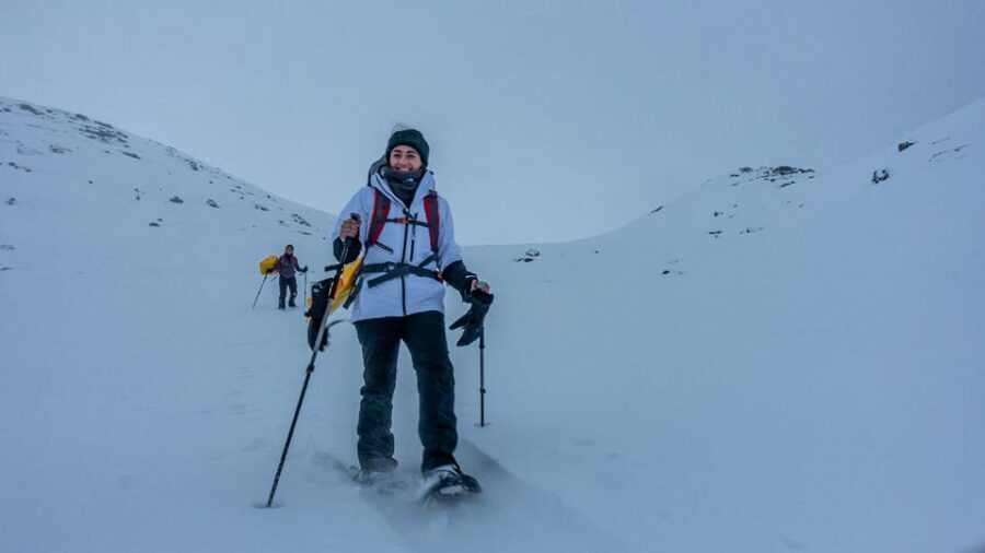 Odda: Trolltunga Winter Hike on Snowshoes - Reaching Trolltunga: the famous rock in winter clothing
