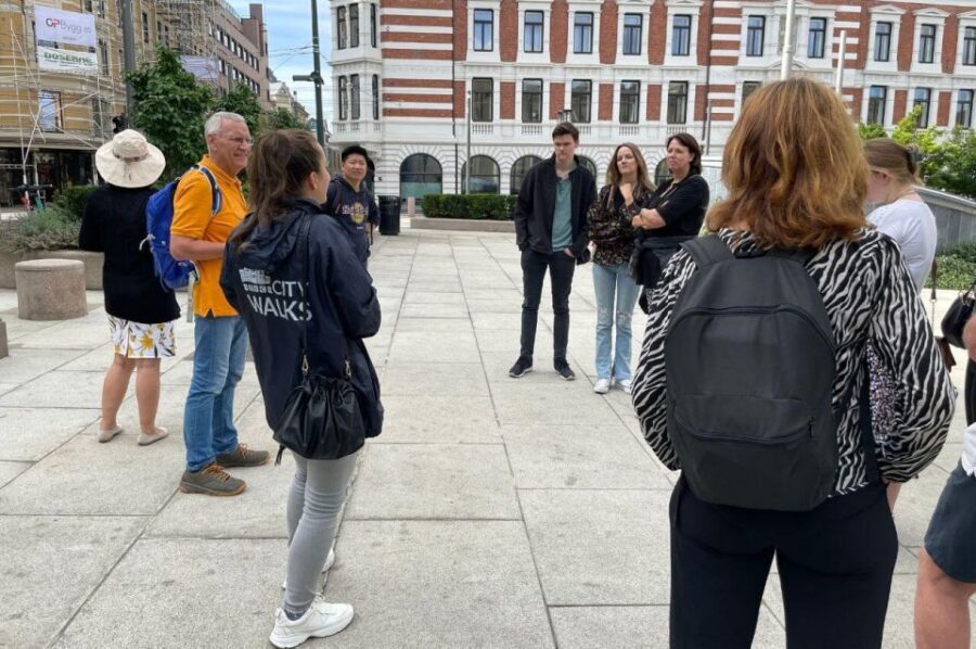 Oslo: Best of Oslo Walking Tour - The Opera House and the Nobel Peace Award story that puts Oslo on the map