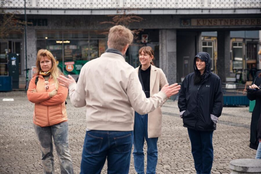 Oslo: City Highlights Walking Tour - Nobel Peace Center to Royal Palace views: what this 2-hour route really gives you