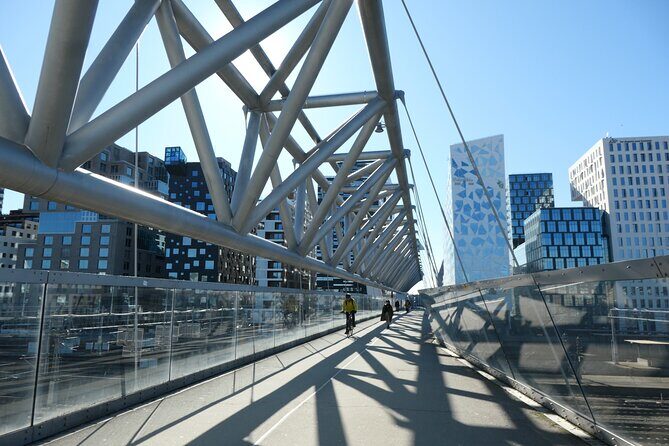 Oslo City Walks - The City of Contrasts - Stop 2: Munch and Bjørvika’s newest cultural shift