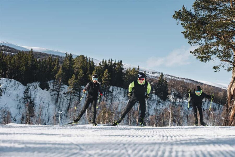Oslo: Cross Country Skiing Equipment with private lesson - Key things to know before you go