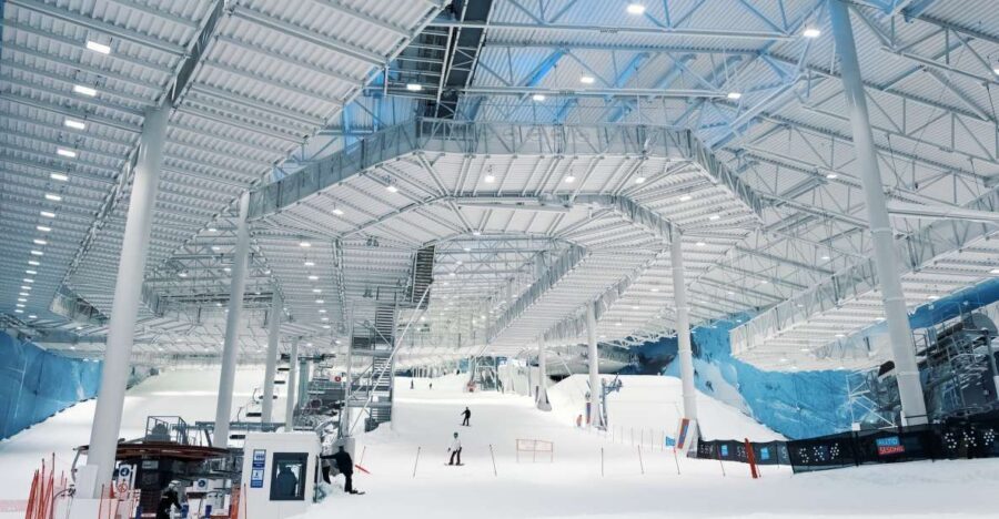 Oslo: Day Pass for Downhill Skiing at SNØ Ski Dome - SNØ Ski Dome: Norway’s Indoor Ski Day in One Ticket
