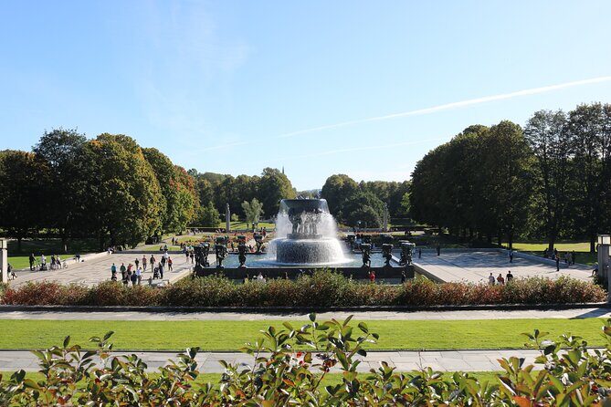 Oslo Discovery Tour - Vigeland Park in 45 Minutes: Sculpture That Gets Under Your Skin