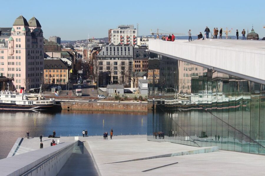 Oslo: Express Walk with a Local in 60 minutes - Key points worth your attention