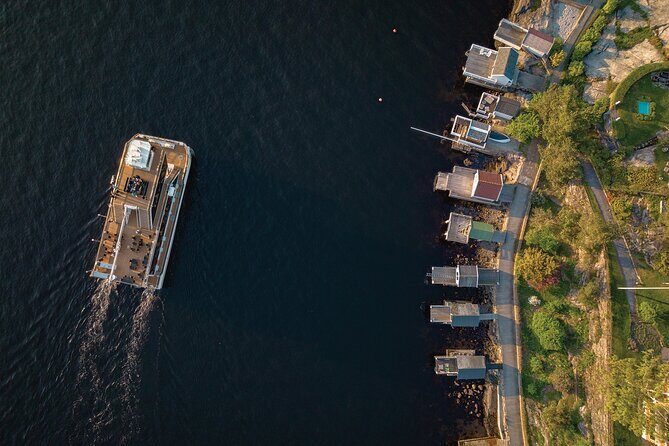 Oslo fjord 3-Course Dinner Cruise with Live Music - Why This Oslo Fjord Dinner Cruise Feels So Peaceful