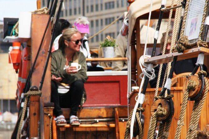 Oslo Fjord a Mini Cruise by Wooden Sailing Ship - Meeting at Rådhusbrygge 3: where to start and what to bring