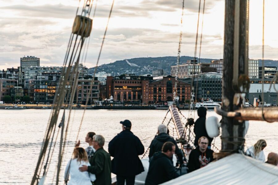 Oslo: Fjord Evening Cruise with Shrimp Buffet - Who should book this Oslo fjord shrimp cruise