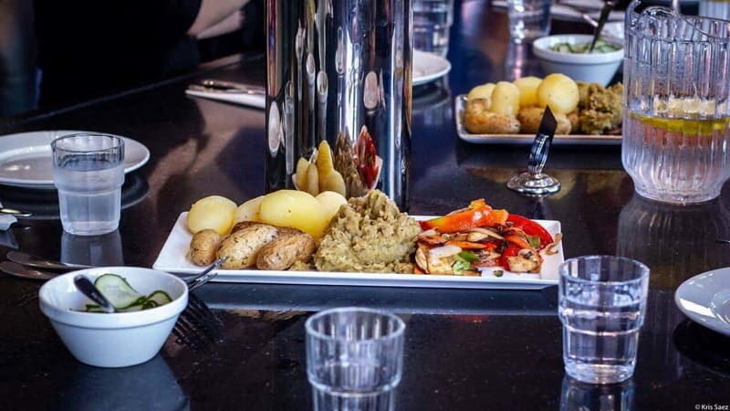 Oslo: Food Tasting and Walking Tour with a Local - From Narvesen to River Akerselva: Oslo on Foot With Local Context