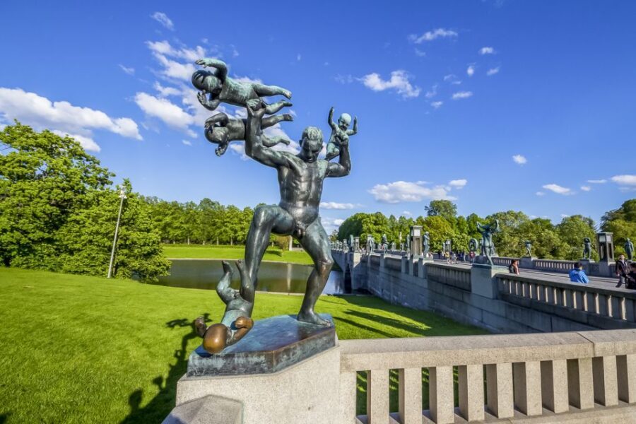 Oslo: Grand City Sightseeing Tour by Bus with Fjord Cruise - The big picture: what this day trip gets you in Oslo