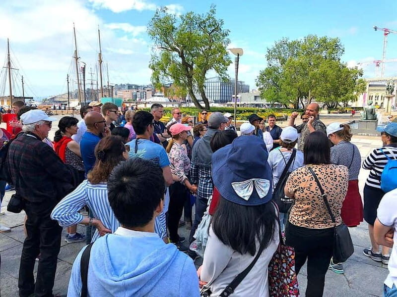 Oslo: Guided Walking Tour of Central Oslo with Local Guide - Akershus Fortress and Oslo City Hall: Power, Defense, and Governance