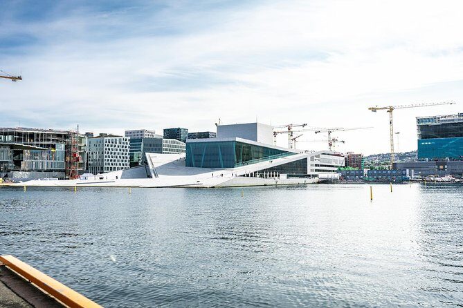 Oslo Highlights Private Walking Tour - Akershus Fortress and the Oslo Fjord views