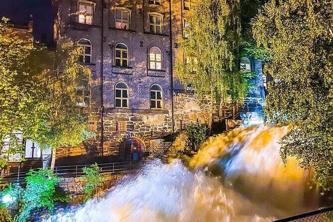 Oslo: Norwegian Food Tour & Hidden Gems City Walk - Grünerløkka on foot: parks, viewpoints, street art, old bridges, and water