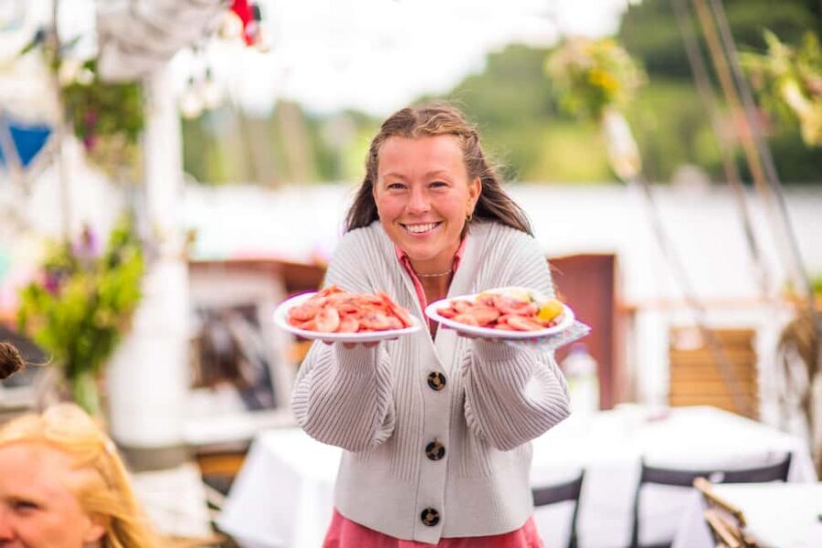Oslo: Oslofjord Fjord-Style Dinner Cruise - Sailing Oslofjord both directions: what the boat view really delivers