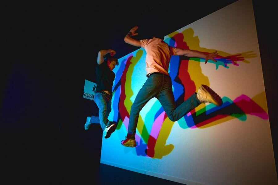 Oslo: Paradox Museum Entry Ticket - The Photo Points: How to Get the Best Shot Without Waiting
