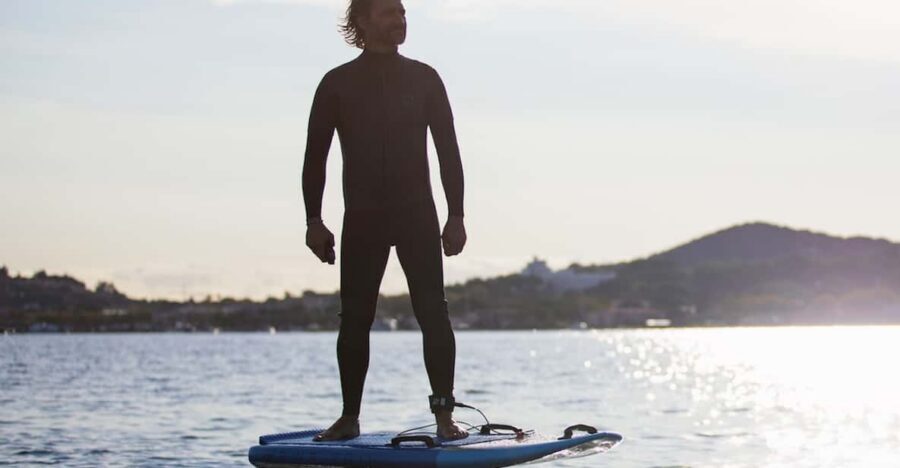 Oslo: Private water adventure and E-Foil rental - From the pier to your board: what happens on arrival