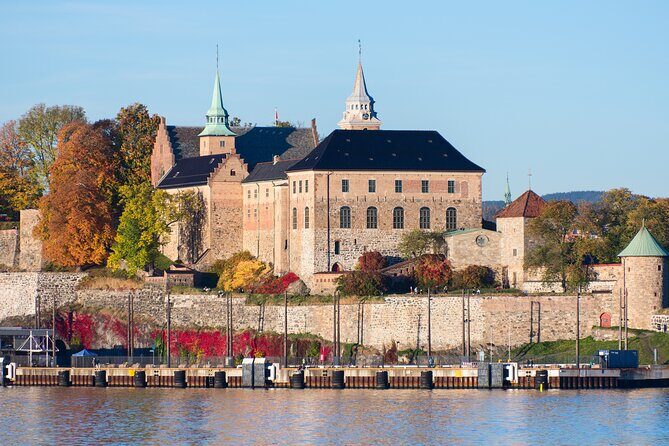 Oslo Self Guided Walking Tour with an APP - Why this Oslo walk works: Karl Johans Gate to Frogner Park