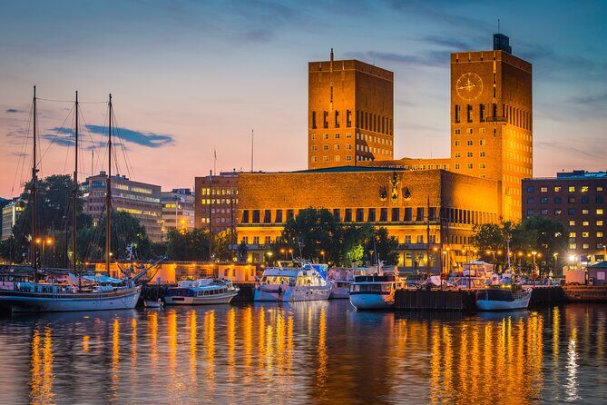 Oslo Self Guided Walking Tour with an APP - Tiger Sculpture to Karl Johans Gate: start with Oslo’s big nickname