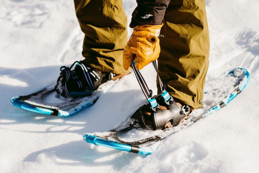 Oslo: Snowshoeing in the Forest with Norwegian BBQ - Frognerseteren Metro Start: Less Fuss, More Forest Time