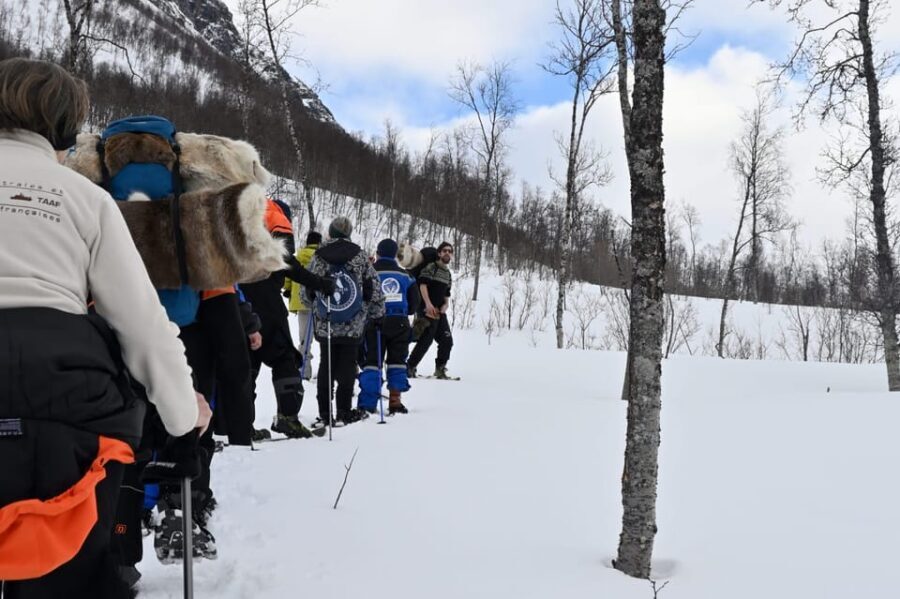 Oslo: Snowshoeing in the Forest with Norwegian BBQ - The Midway Fire Break: Warming Up Without Losing Momentum