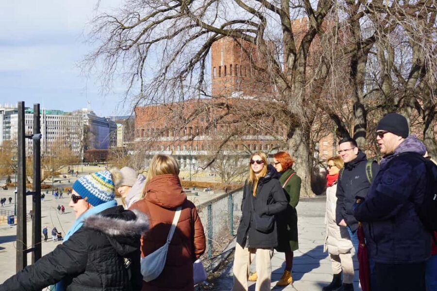 Oslo: The Grand Experience Walking Tour with Lunch or Dinner - The local dining segment: where the day shifts into food mode