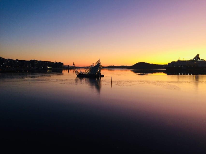 Oslo Walking Tour with Passionate Founder, Shared or Private - Starting at Deichman Bjørvika: the quickest way to “find” Oslo