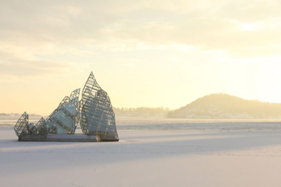 Oslo: Winter Highlights 3-Hour Bike Tour - Meeting at Nedre Slottsgate 4J: Where Your Ride Starts