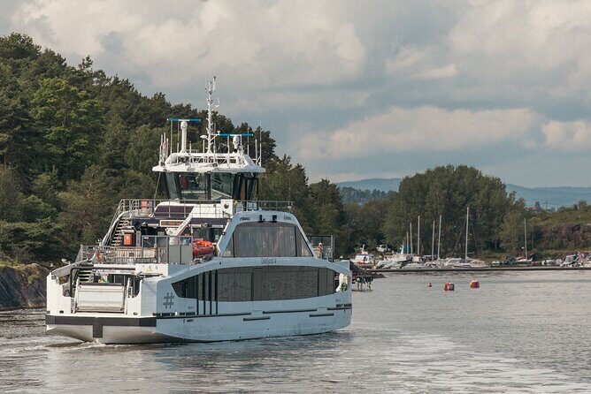 Oslofjord Island Hopping Tour - Pace, walking distance, and what to wear in Oslo weather