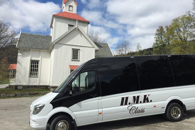 Private 5-hrs Oslo Exclusive Driverguide Luxury Limo/Van-Tour incl Museums - Aker River contrast walk: street art, industry, and a real neighborhood feel