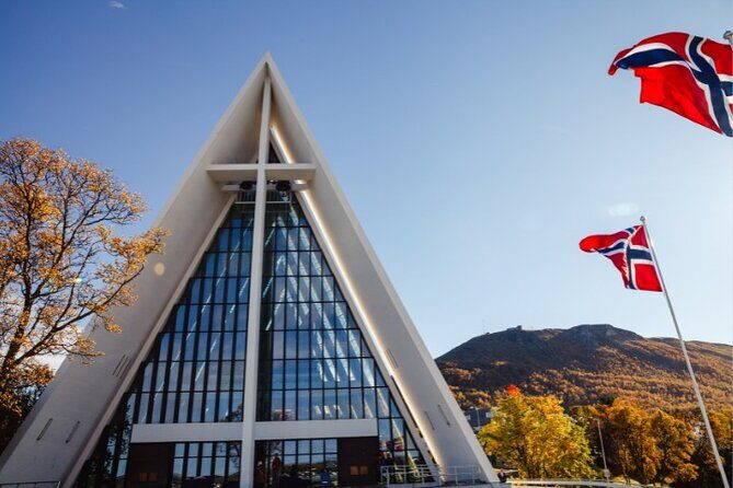 Private Airport and City Transfer in Tromso - The Ride Itself: Short, Private, and Built for Comfort