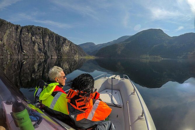Private Cruise: Mostraumen by Zodiac or Lux Pontoon Boat - Veafjorden: the roadless fjord arm that changes the whole mood