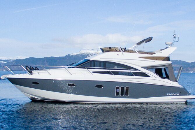 Private evening or afternoon cruise in Bergen - Private fjord time from Bergen’s seaside, not a crowded boat
