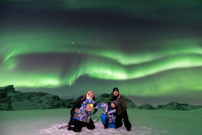 Private Exclusive Northern Lights Minivan Tour from Tromsø - Kvaloya After the City Lights: What You’re Really Booking
