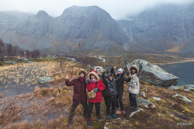 Private fjord tour with premium 4×4 vehicle - Off-the-map scenery: why the Lyngen-style route impresses