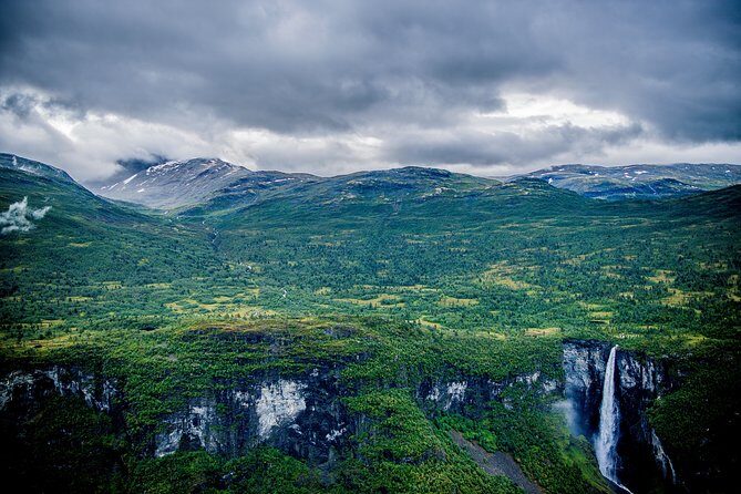 Private Full-Day Round Trip from Oslo to Sognefjord via Flåm Railway - Myrdal and the rail connection toward Geilo