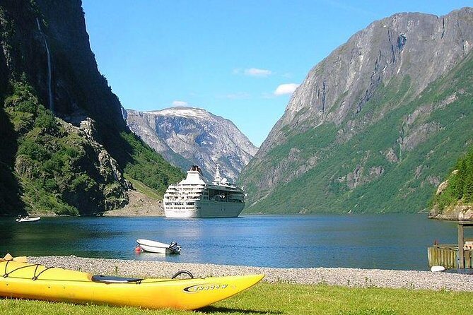 Private guided, Bergen to Oslo - Nærøyfjord Cruise & Flåm Railway - What Your Nærøyfjord Cruise Time Buys You