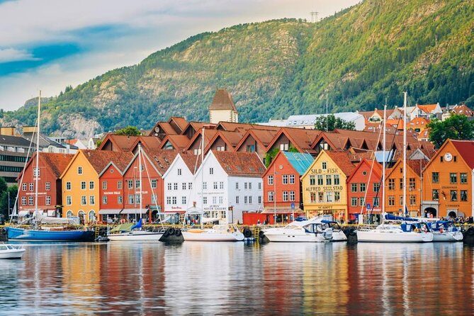 Private Guided City Sightseeing - Bergens Top Attractions - Bryggen Hanseatic Wharf and the harbor-side feel of old Bergen
