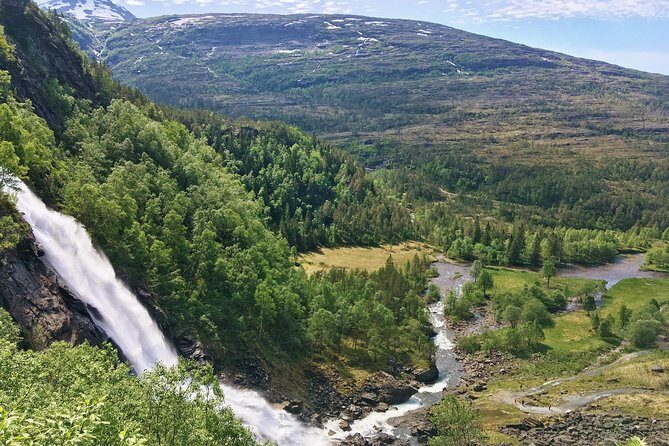 PRIVATE GUIDED TOUR: Folgefonna Glacier & Bondhus Valley from Bergen, 10 hours - The value equation: what you pay for (and what you don’t)