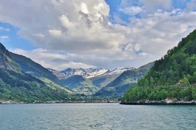PRIVATE GUIDED TOUR: King of the Fjords – round trip to the Sognefjord, 11 hours - Key highlights at a glance