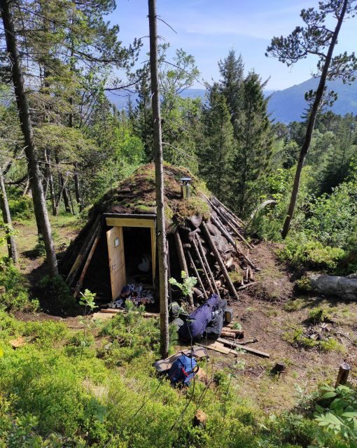 Private hiking tour Bergen mountains like a local - The Lake Stop: A Quiet Reset During the Climb