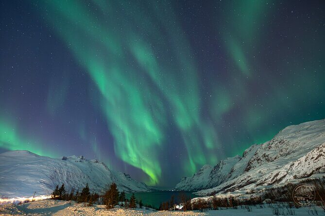 Private Northern Lights Chase with Photography from Tromsø - The Tromsø Fjords Stop: Where the Evening Comes Together