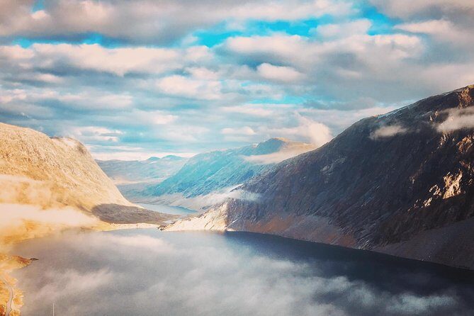 Private shore excursions Troll road in 5-7 groups - A Private Trollstigen Day From Ålesund (No Rental-Car Headaches)