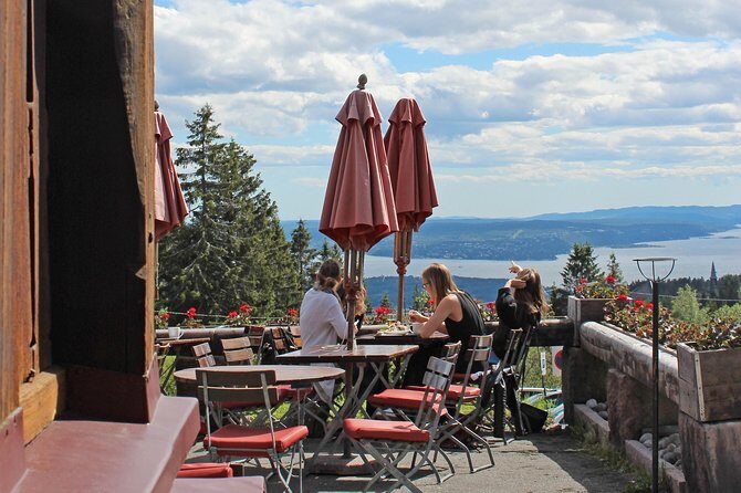 Private Spectacular Holmenkollen walk - Frognerseteren Restaurant Stop: A Place to Reset (Without Turning It Into a Meal)