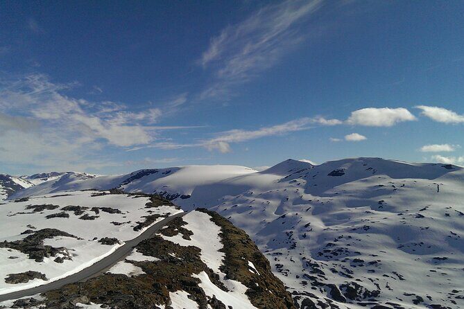 Private tour from Ålesund to Geiranger up to 15 people - Norangsdalen valley energy to Geiranger Skywalk and Dalsnibba