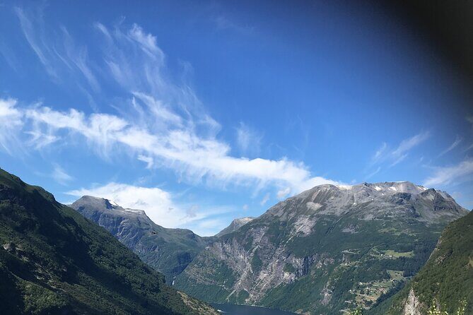 Private tour Geiranger and Glaciers 1 to 15 people - Lunch, coffee, and private transport: what comforts the long day