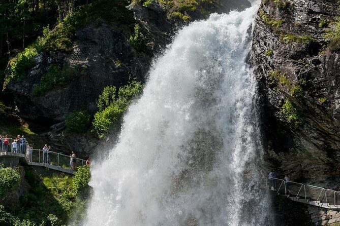 Private tour - Hardangerfjord, Voss Gondola & 4 Great Waterfalls - Steinsdalsfossen: Walk Along the Waterline (Including Behind It)