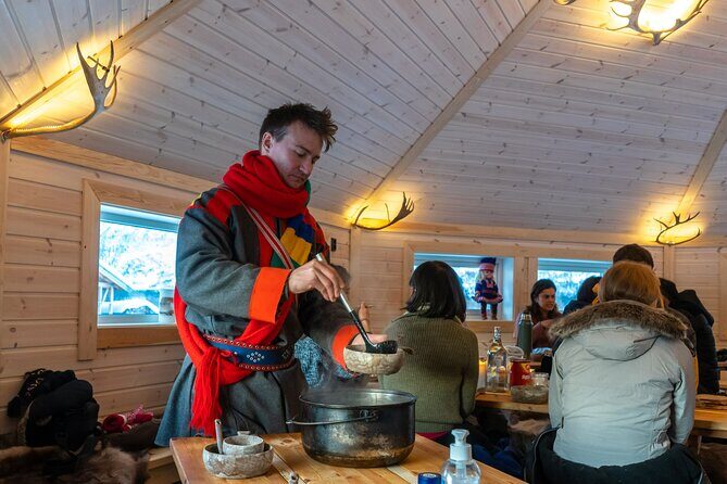 Reindeer Sledding and Feeding with Chance of Northern Lights Tromso - Weather reality: what happens when the snow or sky fails