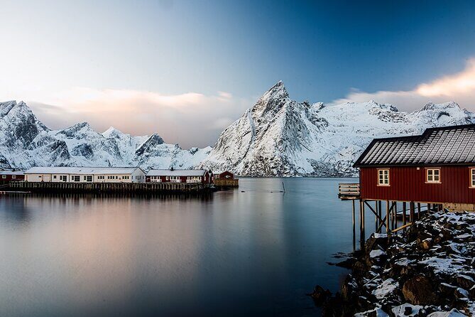 Reine, Hamnøy, Sakrisøy Photo Tour from Svolvær - Sakrisøy photo spot and a practical lunch window