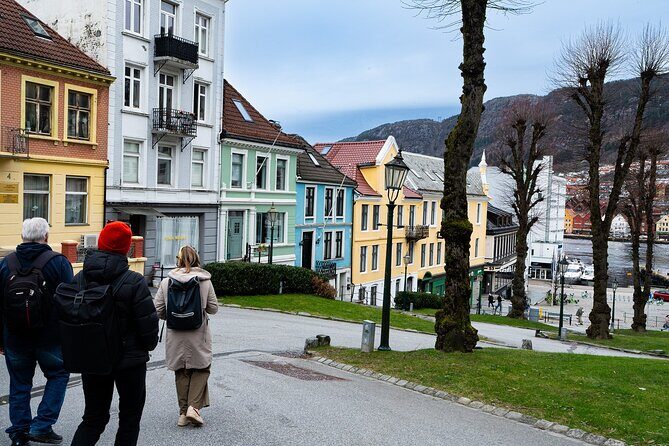 Scenic Bergen: Port to Port History, Alleys, & Bryggen Walk - Nordnes: Monastery power, crime stories, and everyday Bergen