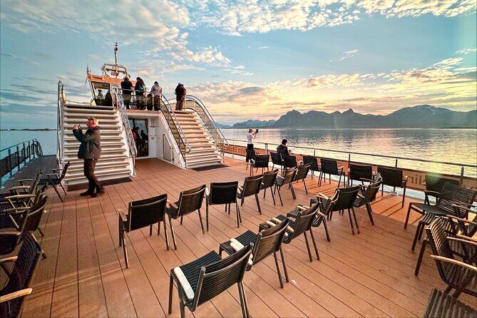 Sea Eagle Sunset Cruise - Skrova and Litlmolla: the sea route you’ll actually remember